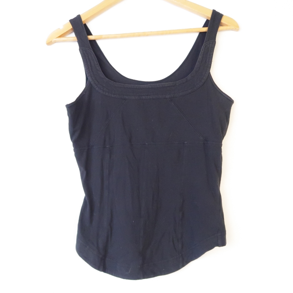 Free People black tank top A40